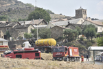 Un militar muerto y 3 heridos al volcar una autobomba de la UME en el incendio de Las Peñas de Riglos