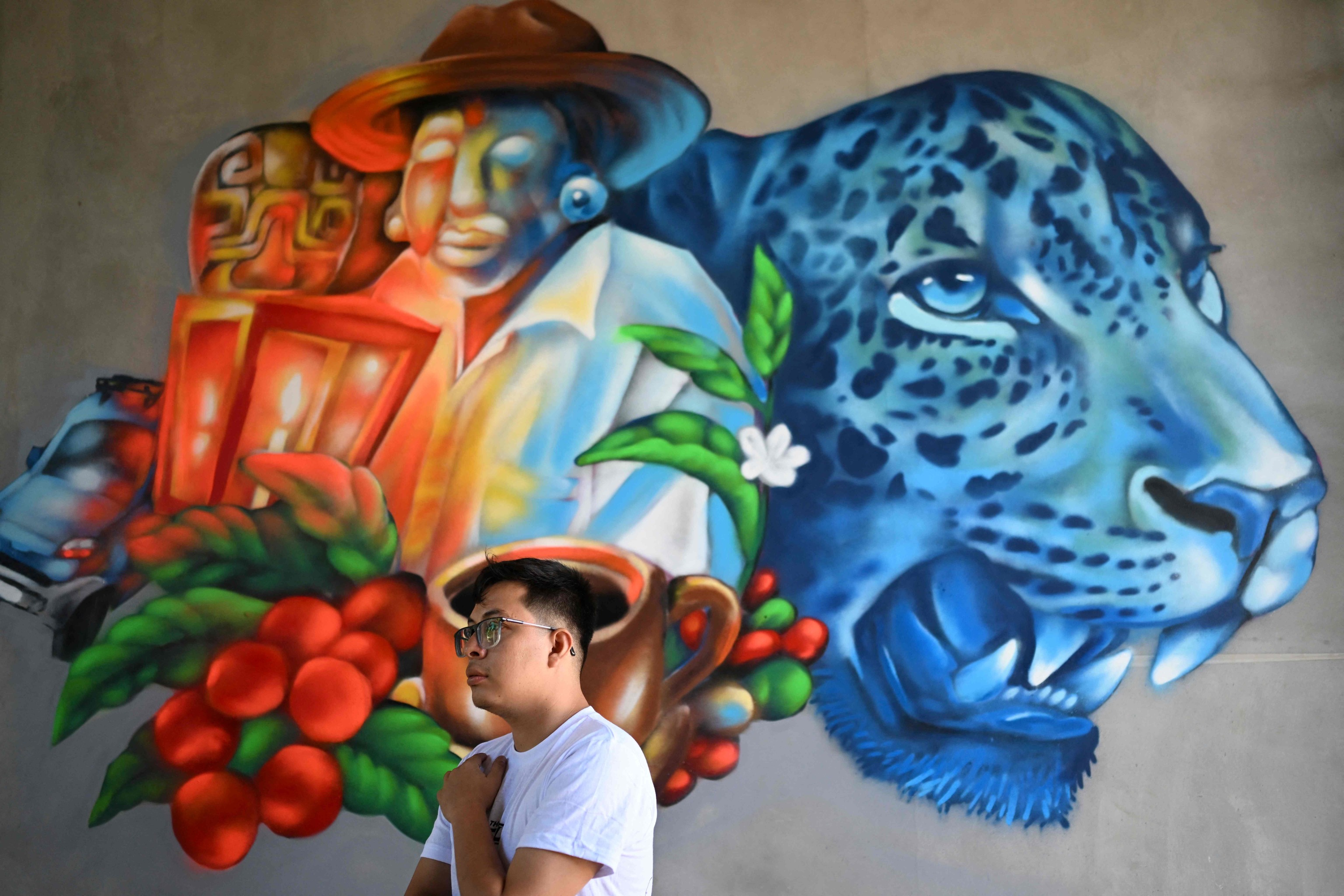 El Salvador tras las pandillas: la paz vigilada de Bukele