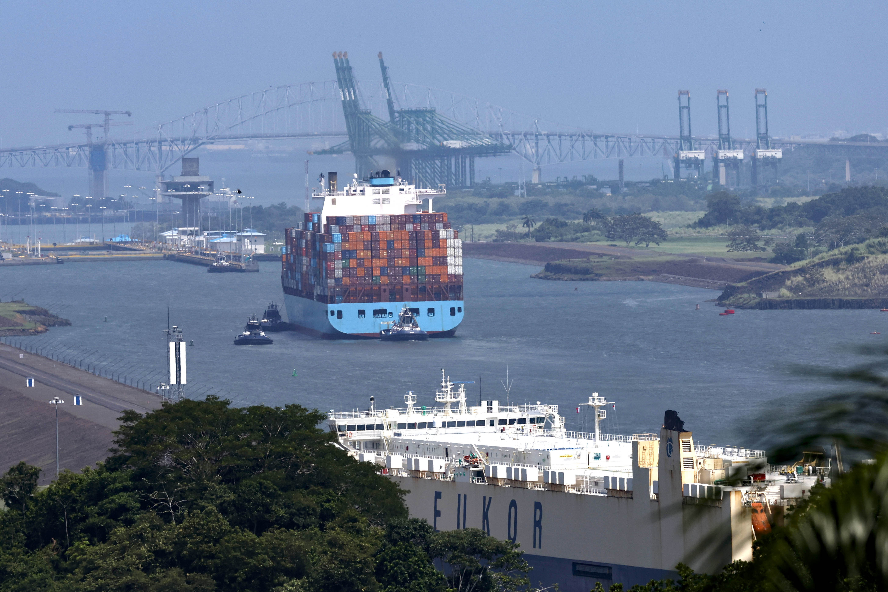 El Canal de Panamá reduce el tránsito diario de buques de 36 a 32 por las amenazas de El Niño