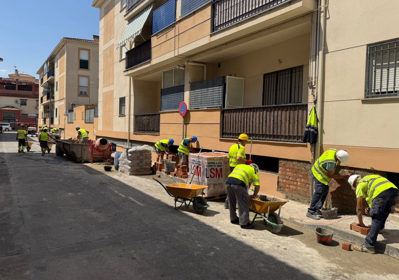 Una serie sísmica de unos 700 terremotos sacude a Granada en la última semana