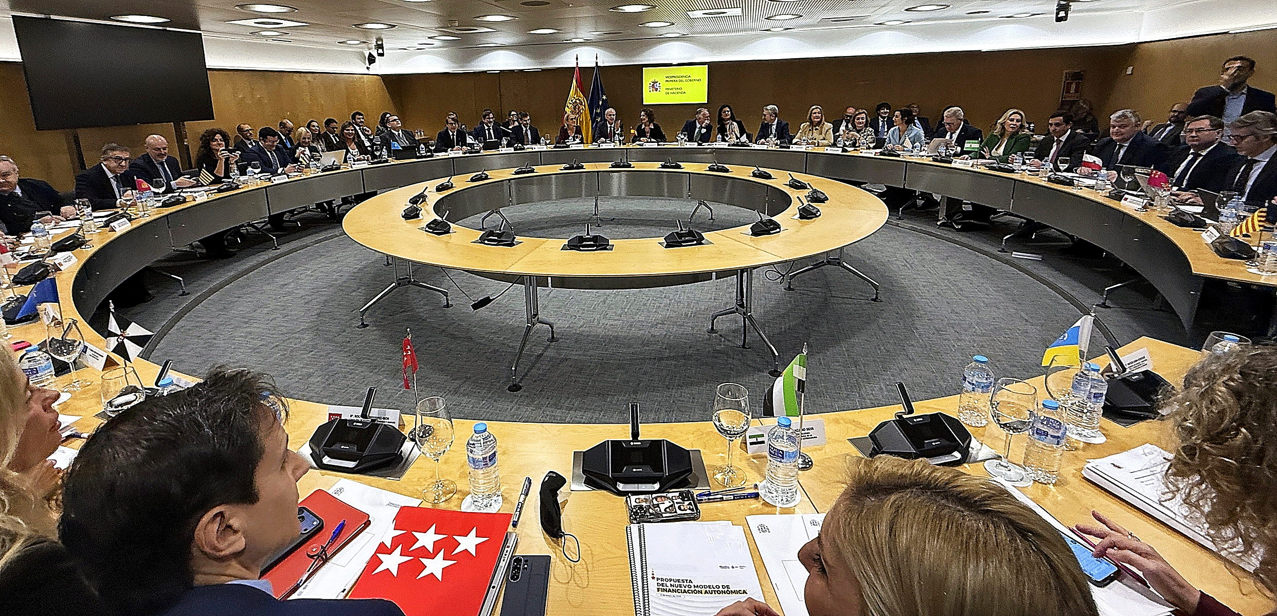 "No es justo": el agravio que todos ven pero Moncloa pactó sólo con ERC para imponerla al resto