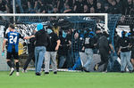Más de 85 heridos en disturbios tras la invasión del campo durante el partido de la Copa de Alemania entre el Mannheim y el Kaiserslautern