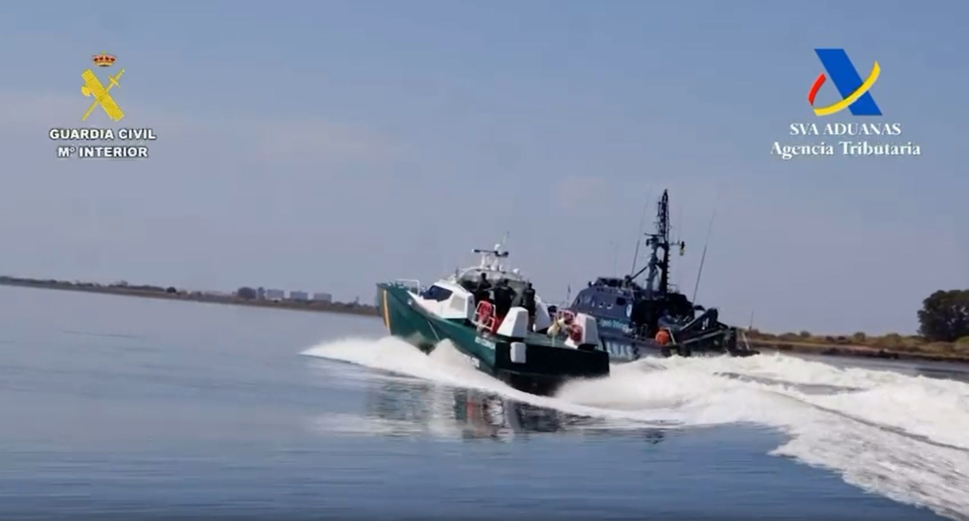 Diez detenidos tras el ataque a tiros desde una narcolancha contra una patrullera de la Guardia Civil en aguas de Huelva