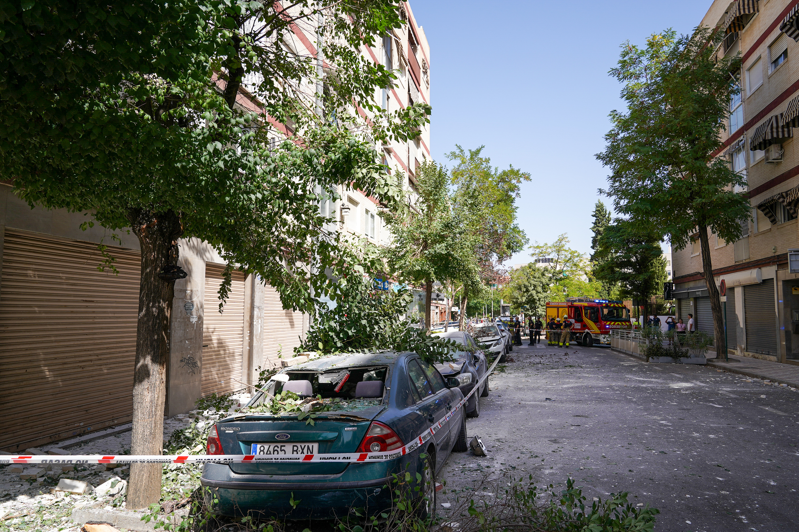 Un centenar de reclusos se libran de dormir en un centro penitenciario por los terremotos en Granada