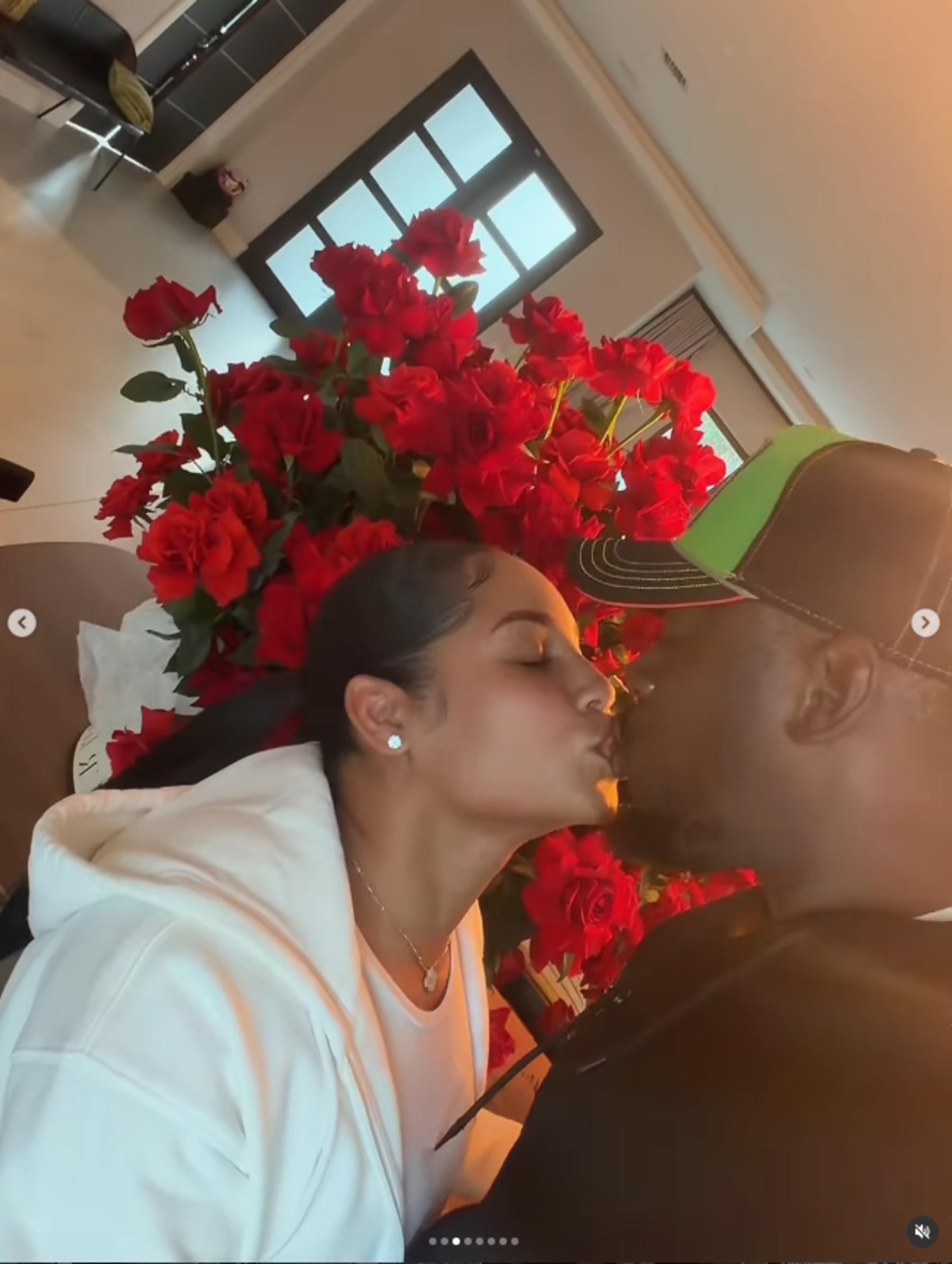 Usain Bolt se compromete con Kasi Bennett tras 13 años de relación y tres hijos en común: así ha sido su larga historia de amor