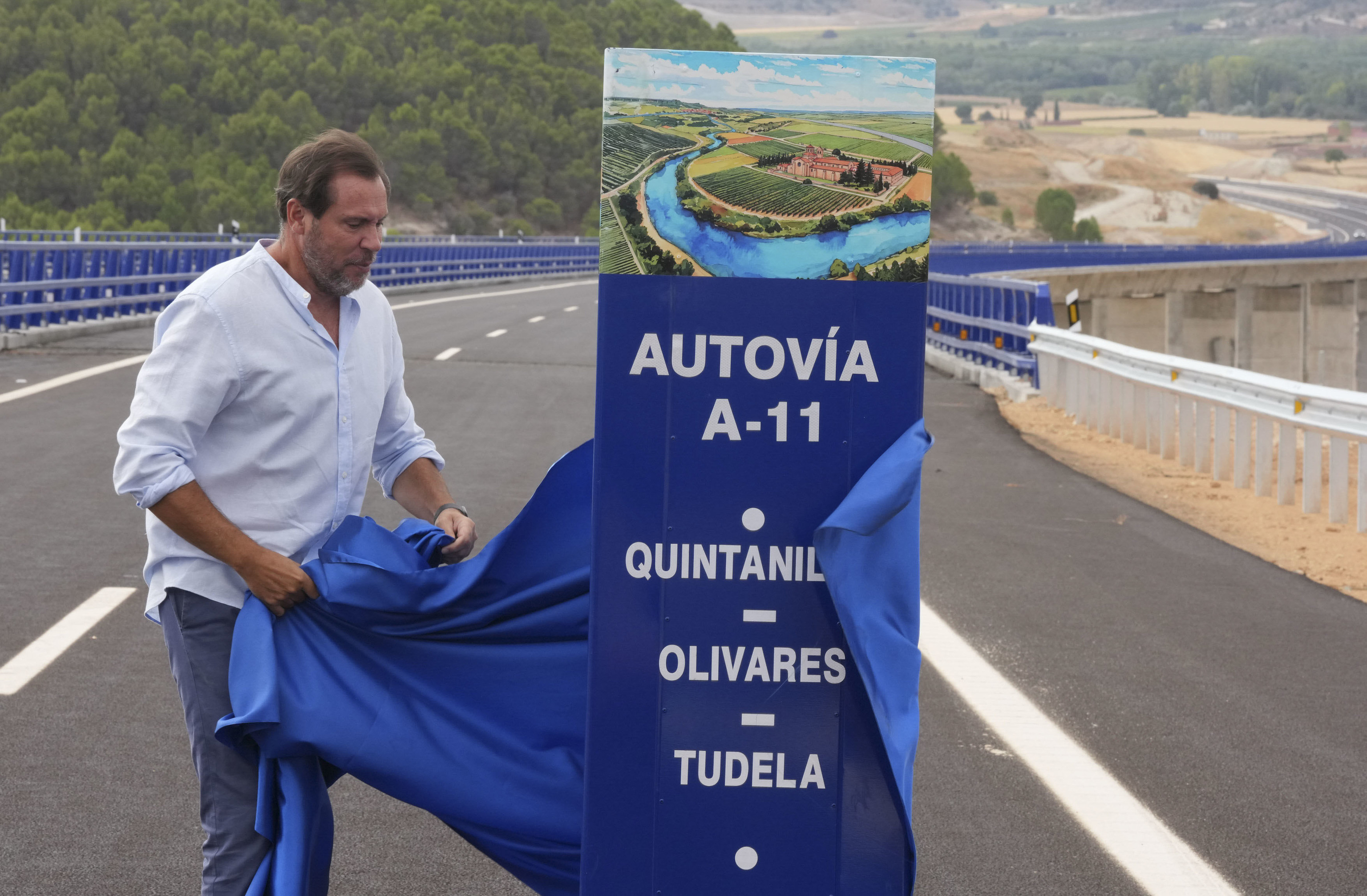 Puente abre el melón sucesorio de Sánchez en un momento crítico para Moncloa: "No acumula una mayoría contundente en este momento"
