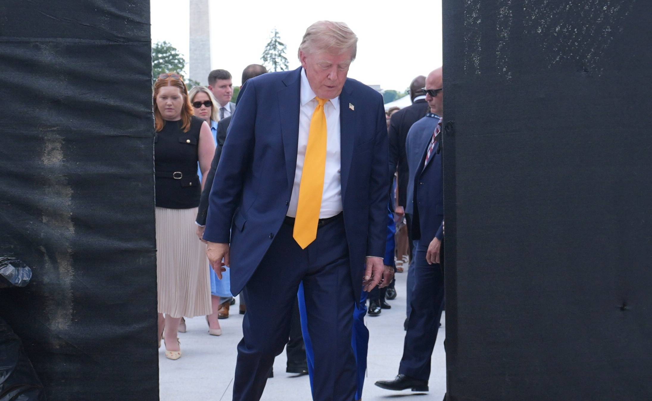 A un kilo del umbral de la obesidad: los 108 kilos de Trump encienden las alarmas sobre su salud