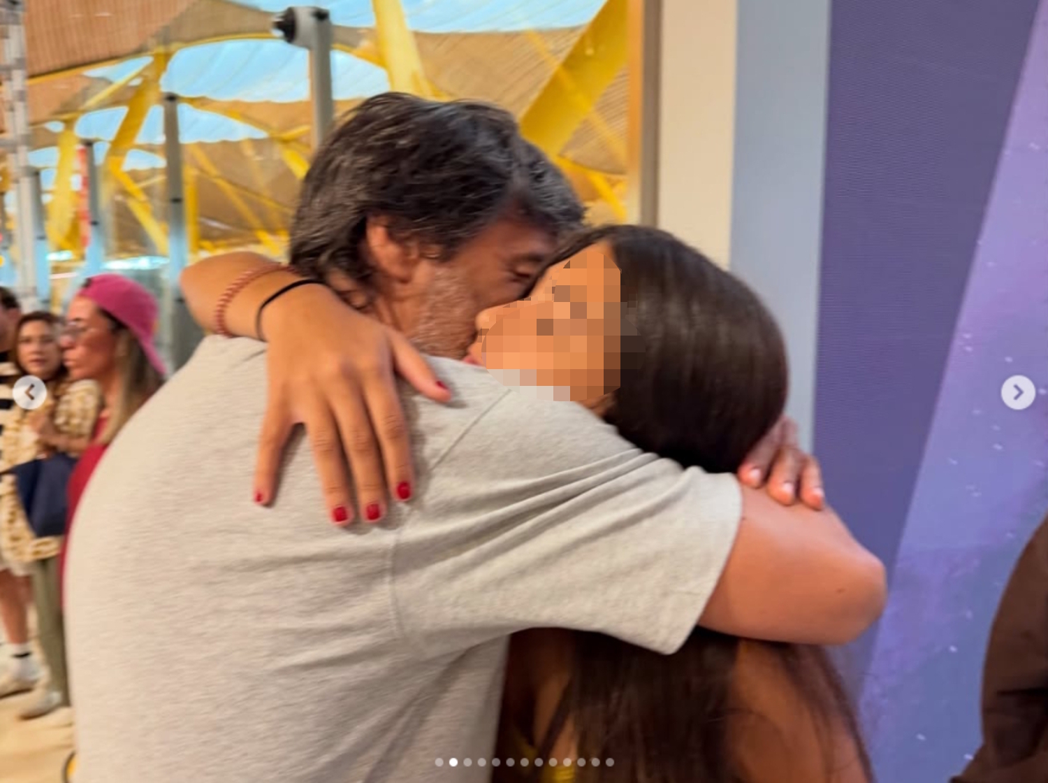 ¿Dónde se marcha la hija pequeña de Nuria Roca y Juan del Val? La nueva etapa que deja a la presentadora con el corazón encogido: "¿Y ahora qué hago yo?"