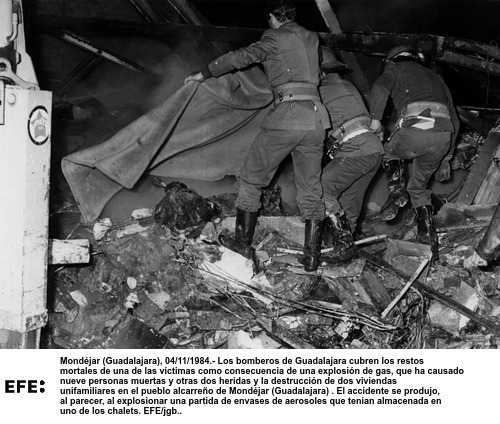 La explosión de 8.000 botes de laca en dos chalés que mató a nueve personas: "Los aerosoles salían despedidos como proyectiles"