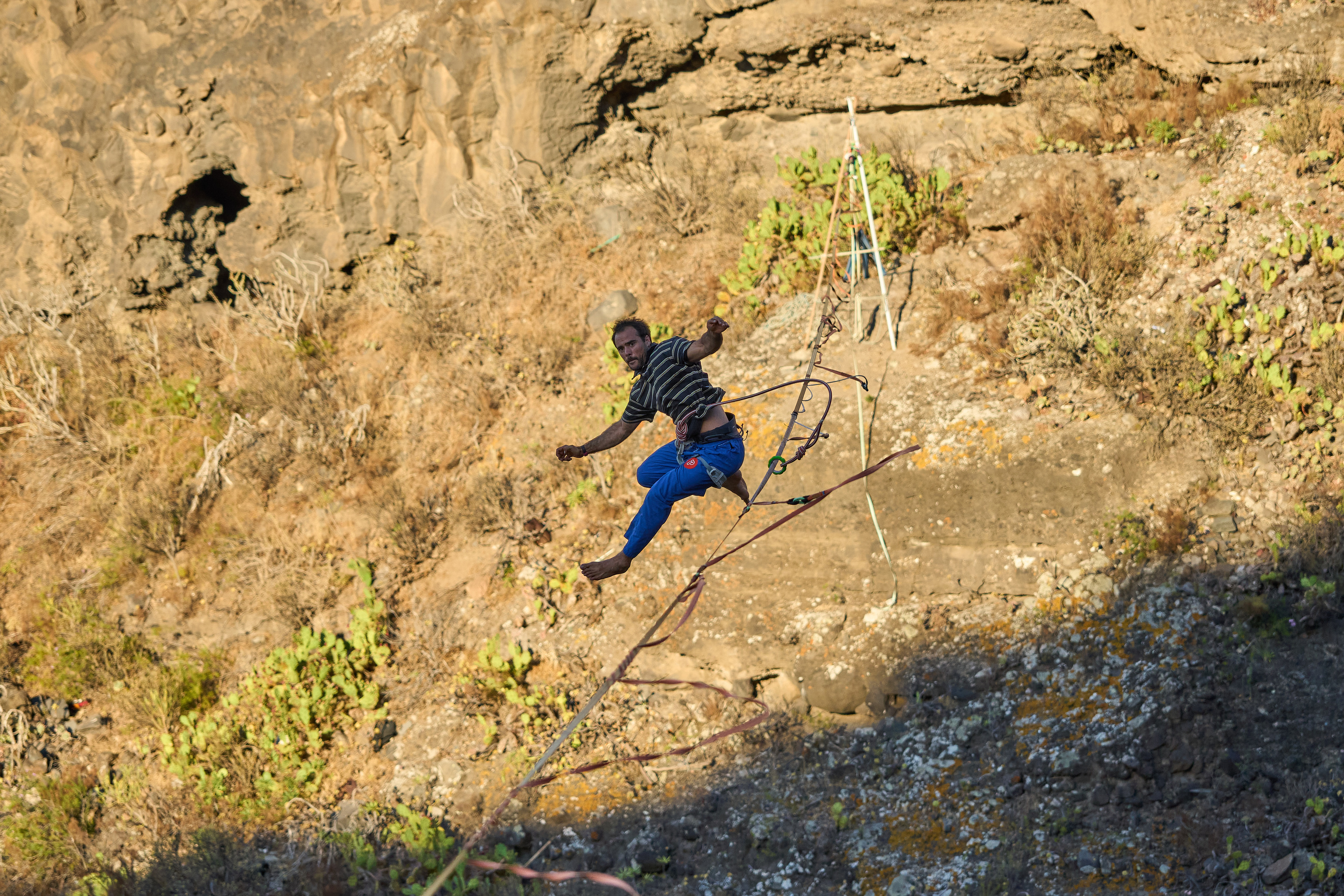 David Palomo, campeón del mundo de highline: "La cinta es un deporte, pero también una terapia frente a los miedos"