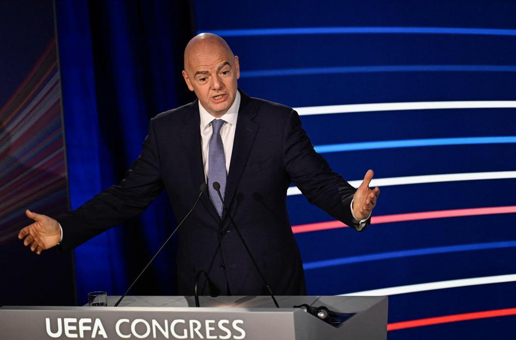 Aviones privados, colchones y zapatos blancos: todas las obsesiones y gastos desmesurados de la FIFA en el expediente Infantino