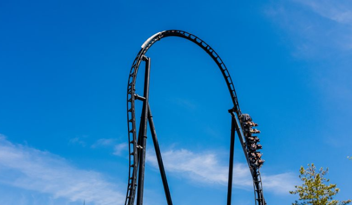 Un hombre de 49 años herido "potencialmente grave" en una atracción del Parque Warner