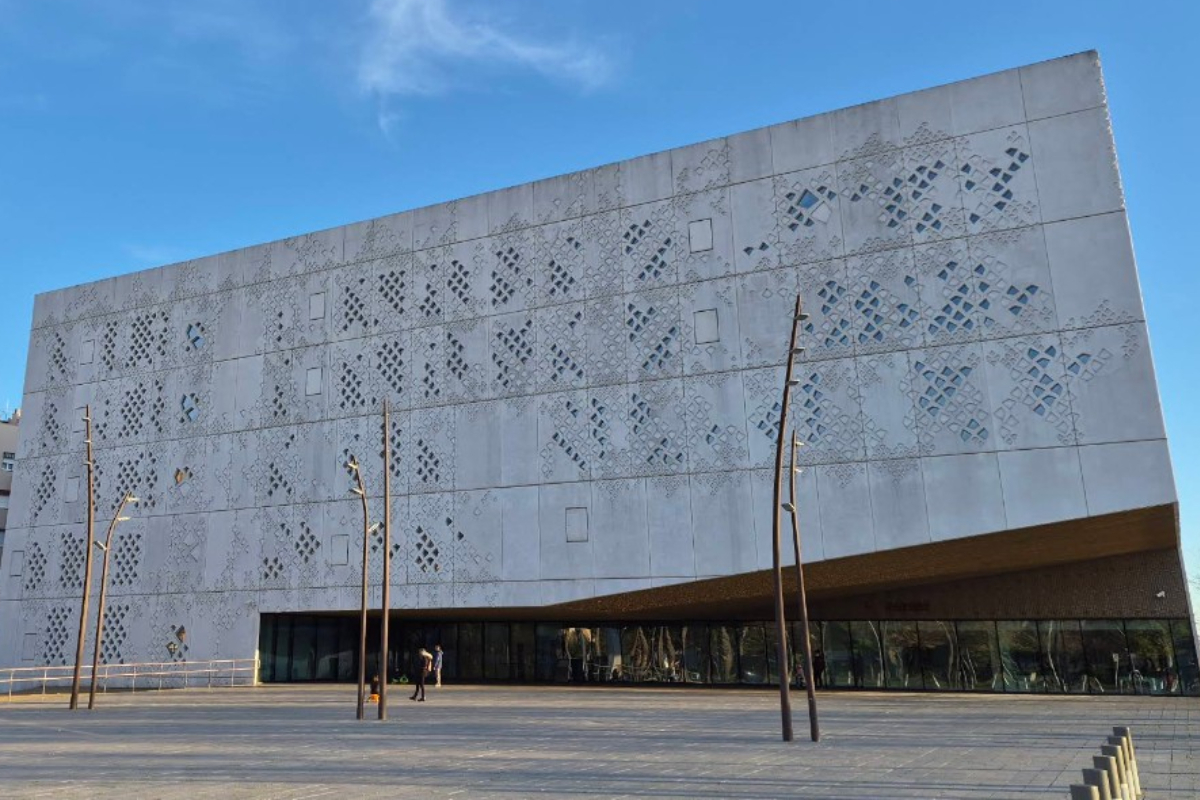 Muere un hombre tras quemarse a lo bonzo a las puertas de la Ciudad de la Justicia de Córdoba