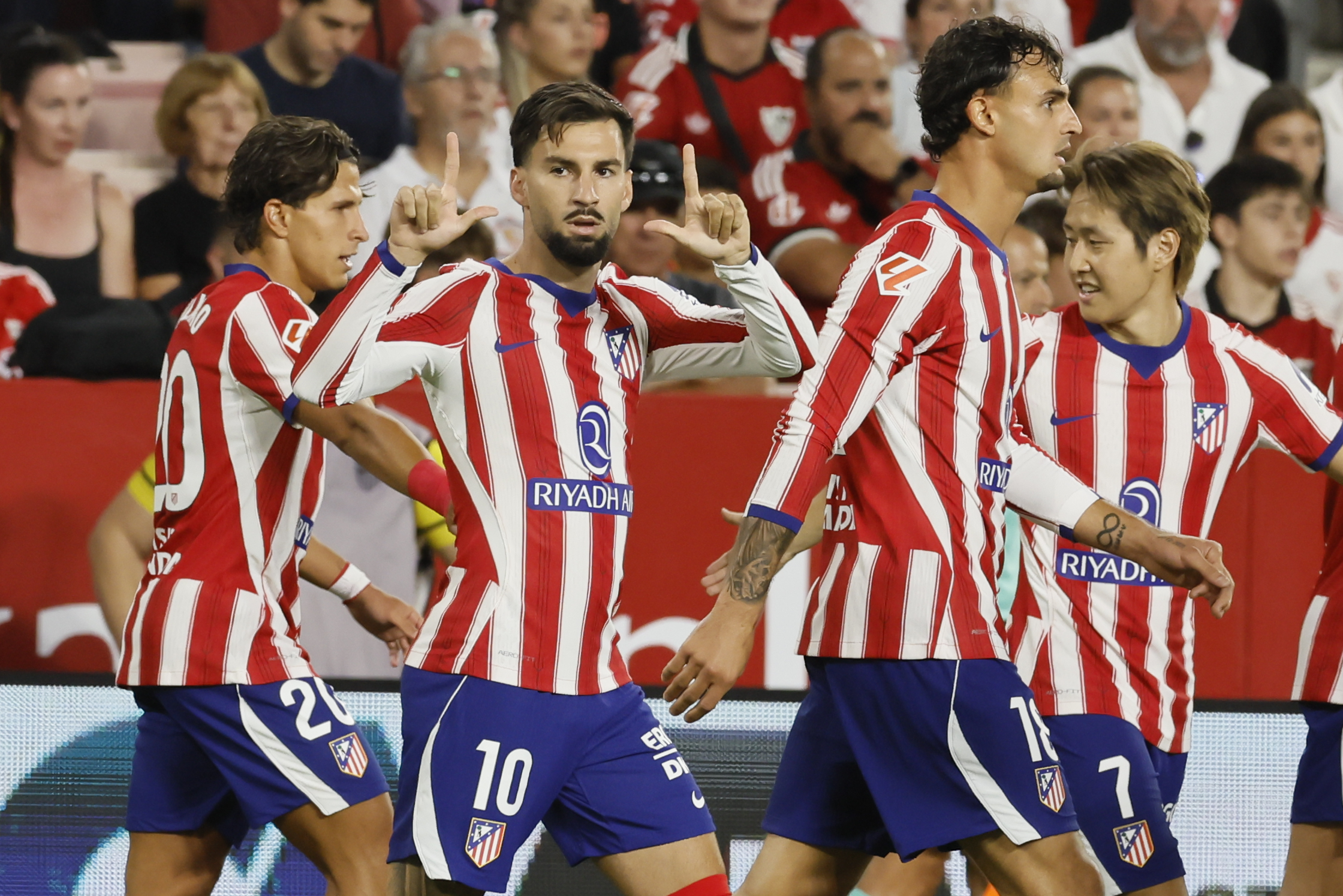 Baena toma Sevilla para el Atlético de Simeone