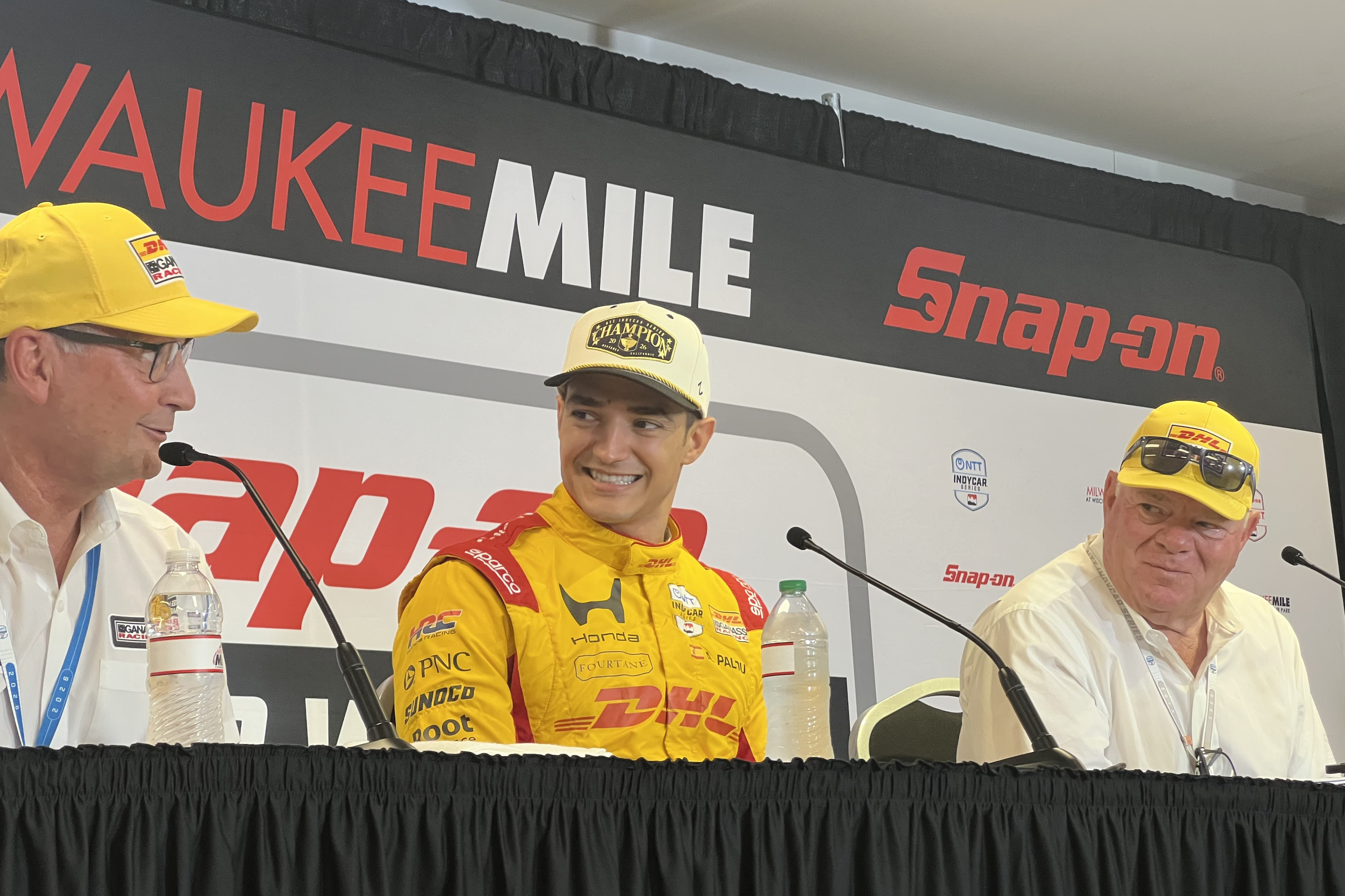 Álex Palou se corona por quinta vez campeón de la IndyCar, con cuatro títulos de forma consecutiva