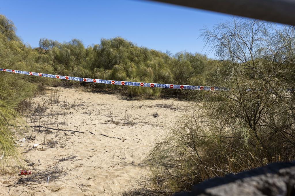 La investigación apunta a un suicidio en el caso de la mujer muerta en Isla Cristina tras la puesta en libertad de su pareja