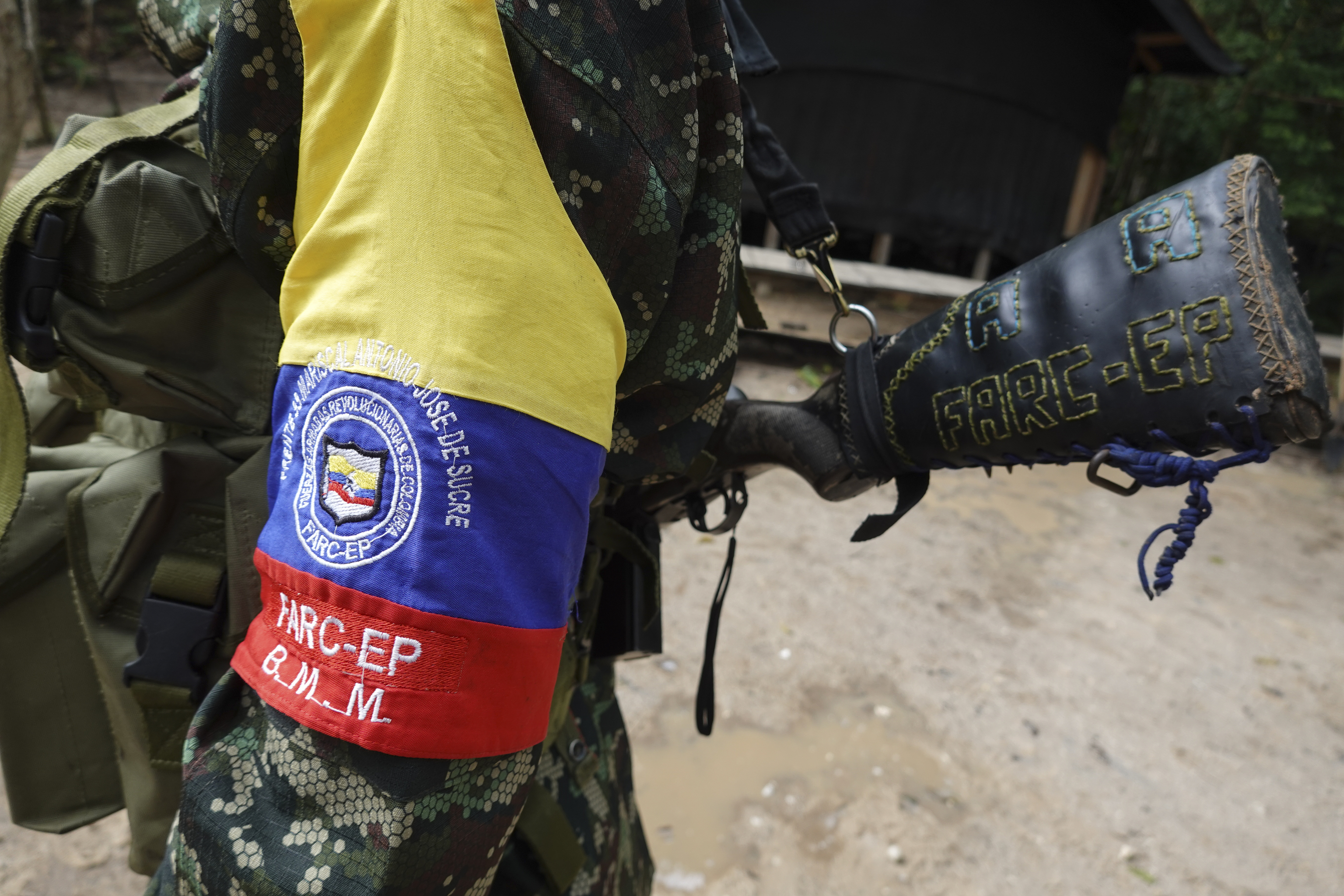 De la Espriella ordena el bombardeo más letal en años contra las disidencias de las FARC, que deja 20 guerrilleros muertos