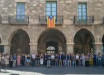 Cientos de personas piden "justicia" tras la muerte a puñaladas de Carles Vilajosana en Manresa (Barcelona)