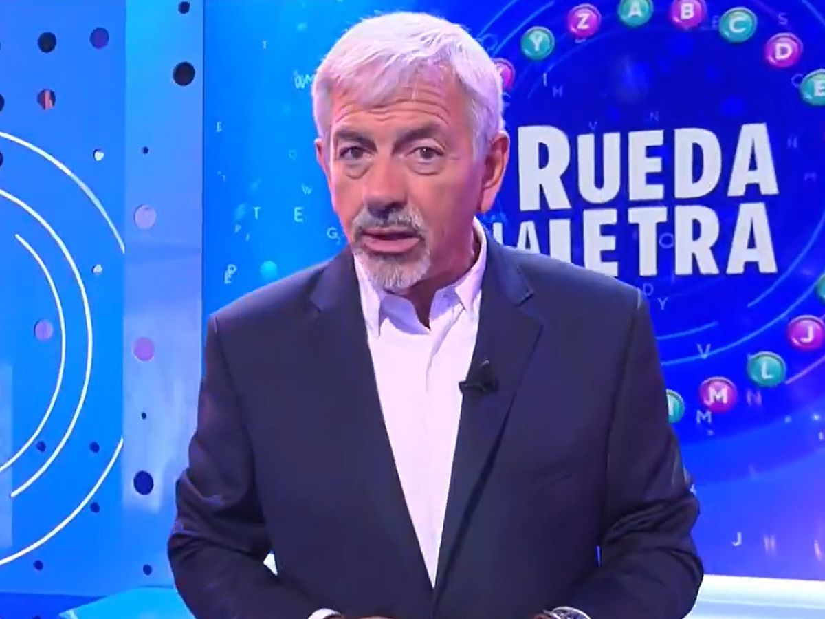 Telecinco mueve ficha con sus tardes: Carlos Sobera esquiva a Pasapalabra y Juanra Bonet asume la batalla