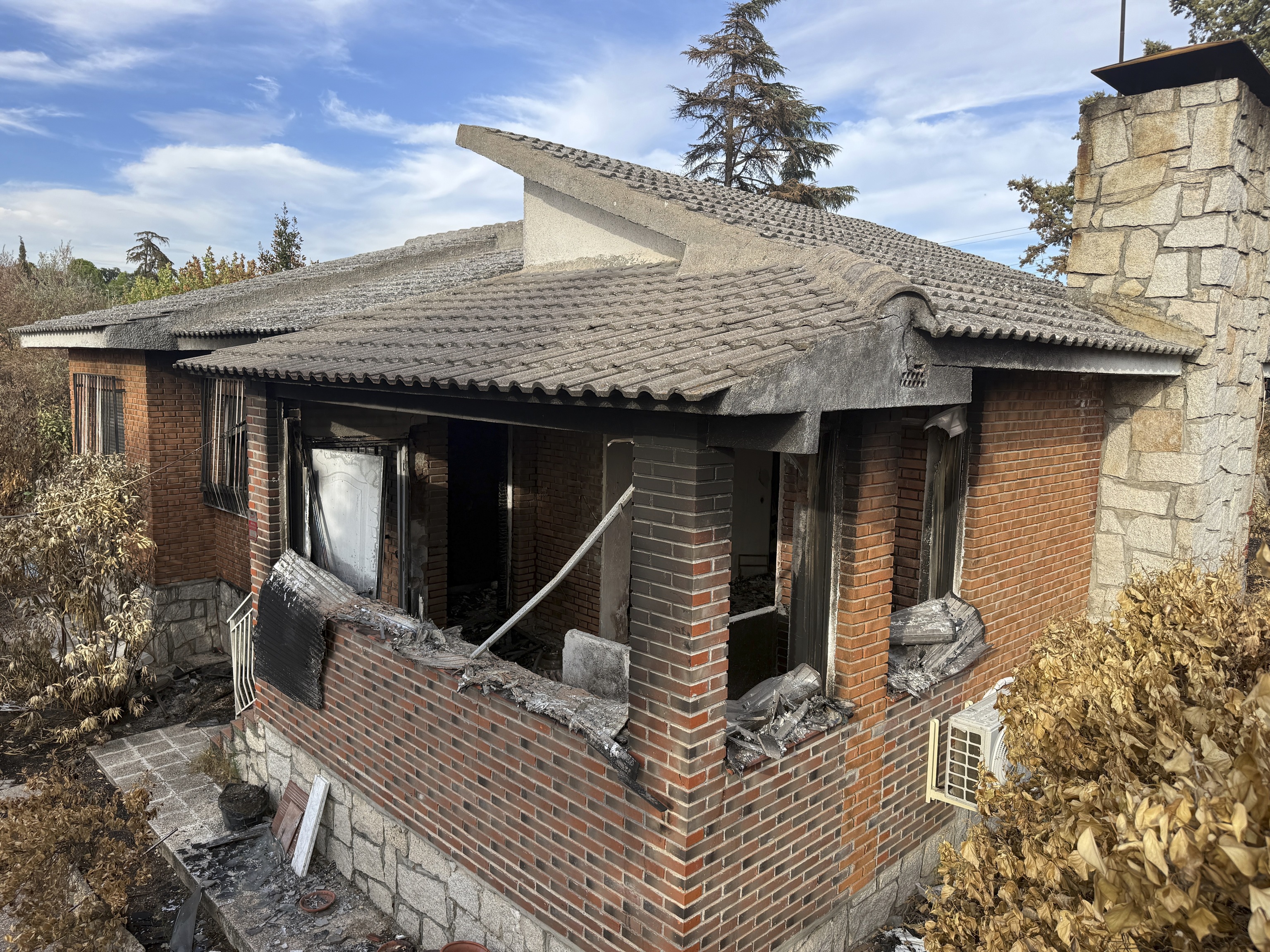 La 'vendetta' del okupa motero que prendió fuego a Calalberche tras sufrir un robo: "Todos decíamos: como le pille, le mato"