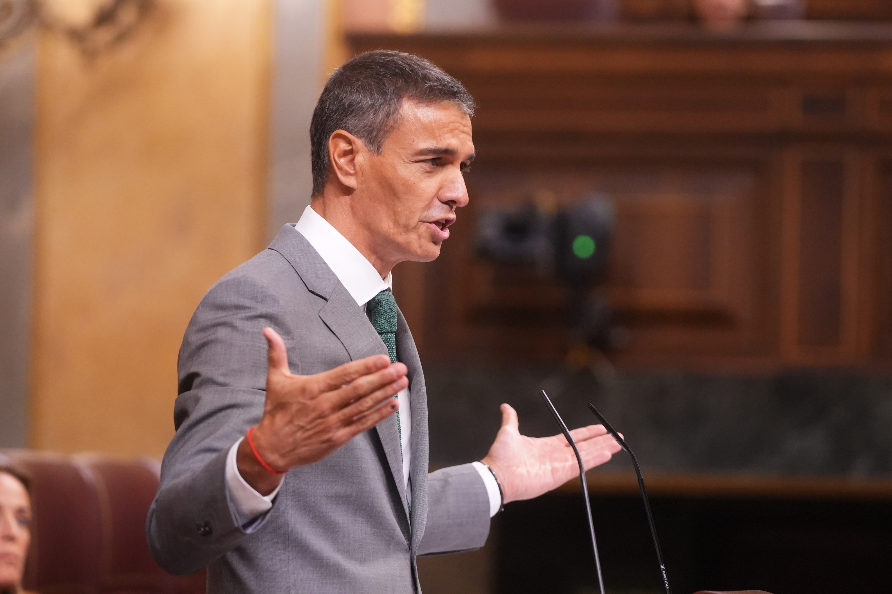 El Gobierno endurece su posición sobre Marruecos tras un mes de eximir de toda responsabilidad en Ceuta: "No podemos tratar a la gente como tonta"