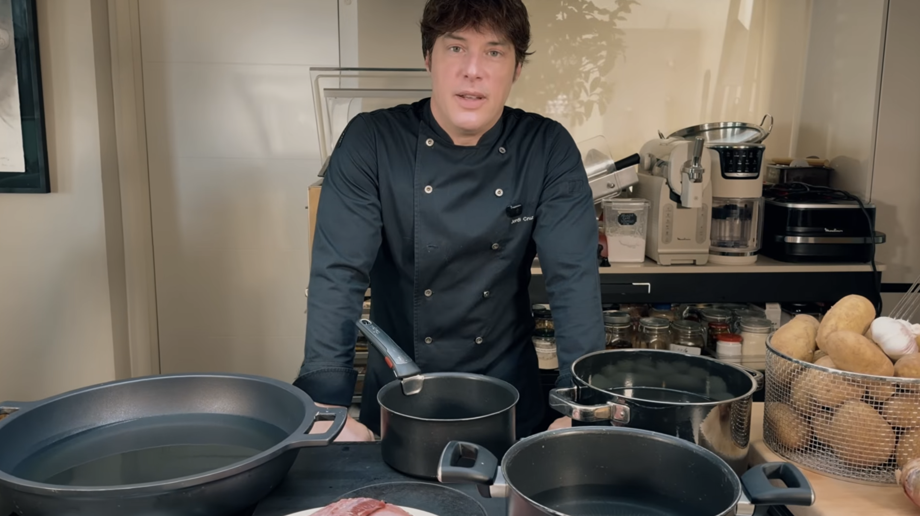 La salsa bechamel perfecta existe: esta es la receta de Jordi Cruz con un resultado sabroso gracias a un ingrediente inesperado