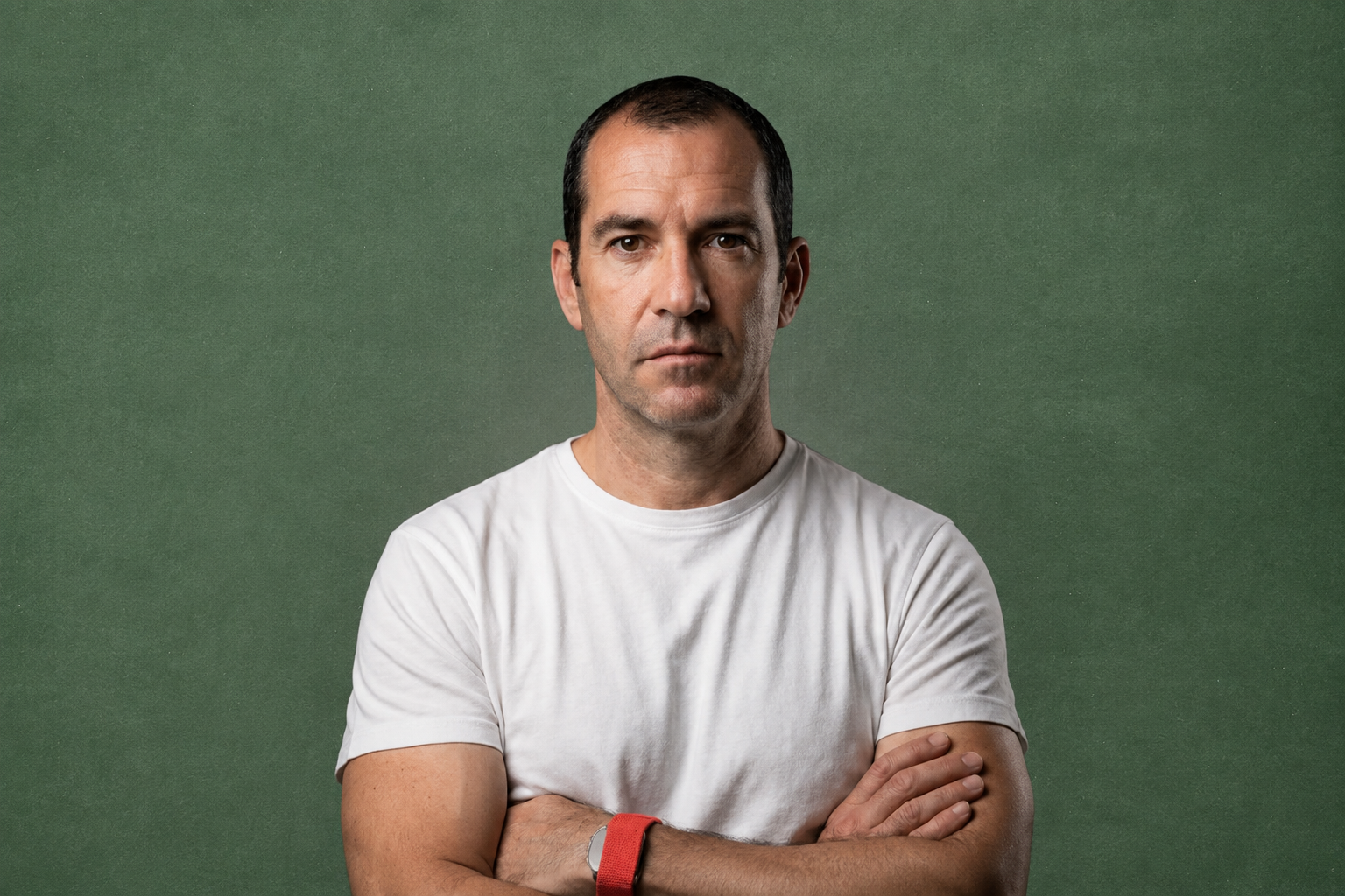 Claudio Nieto, experto en nutrición y deporte: "Los anillos Oura y las pulseras Whoop están muy bien, pero no saben si te estás divorciando"
