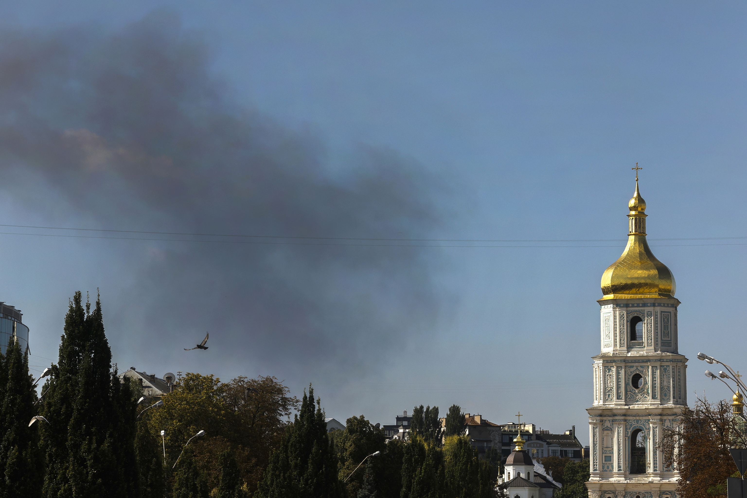 Un dron ruso ataca la sede del Servicio de Seguridad de Ucrania en Kiev