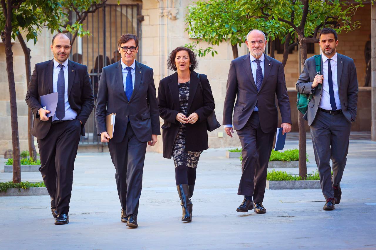 El Govern de Salvador Illa dice que Pedro Sánchez "sabe que tiene que ofrecer alguna cosa" a Junts para que vote a favor del nuevo modelo de financiación