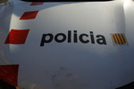 Un hombre apuñala a tres personas en el interior de un piso en Barcelona