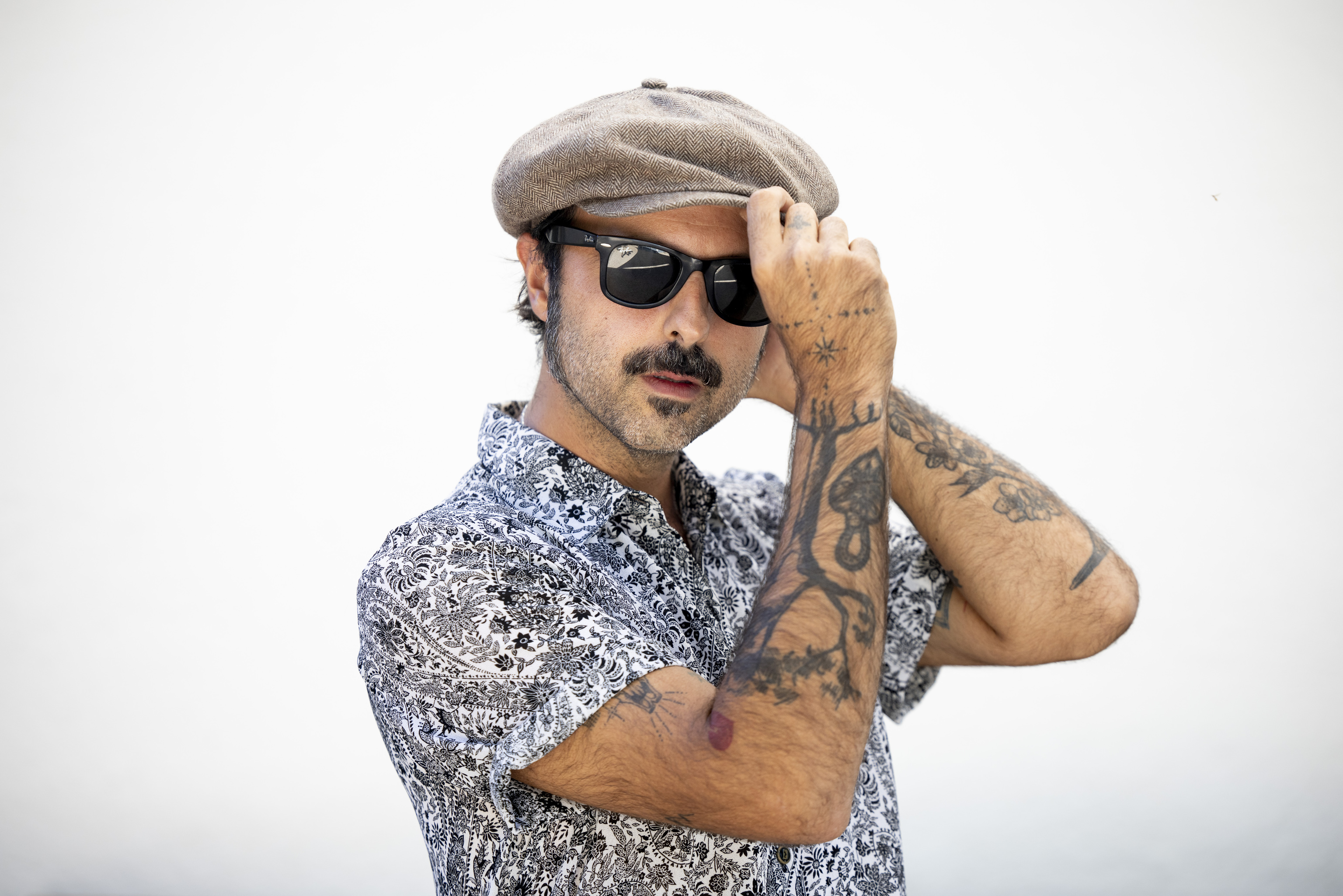 Juancho Conejo, cantante de Sidecars: "Me aterran las redes, el odio, la adulación... Me parecen peligrosas para la sociedad. No tengo ni WhatsApp"