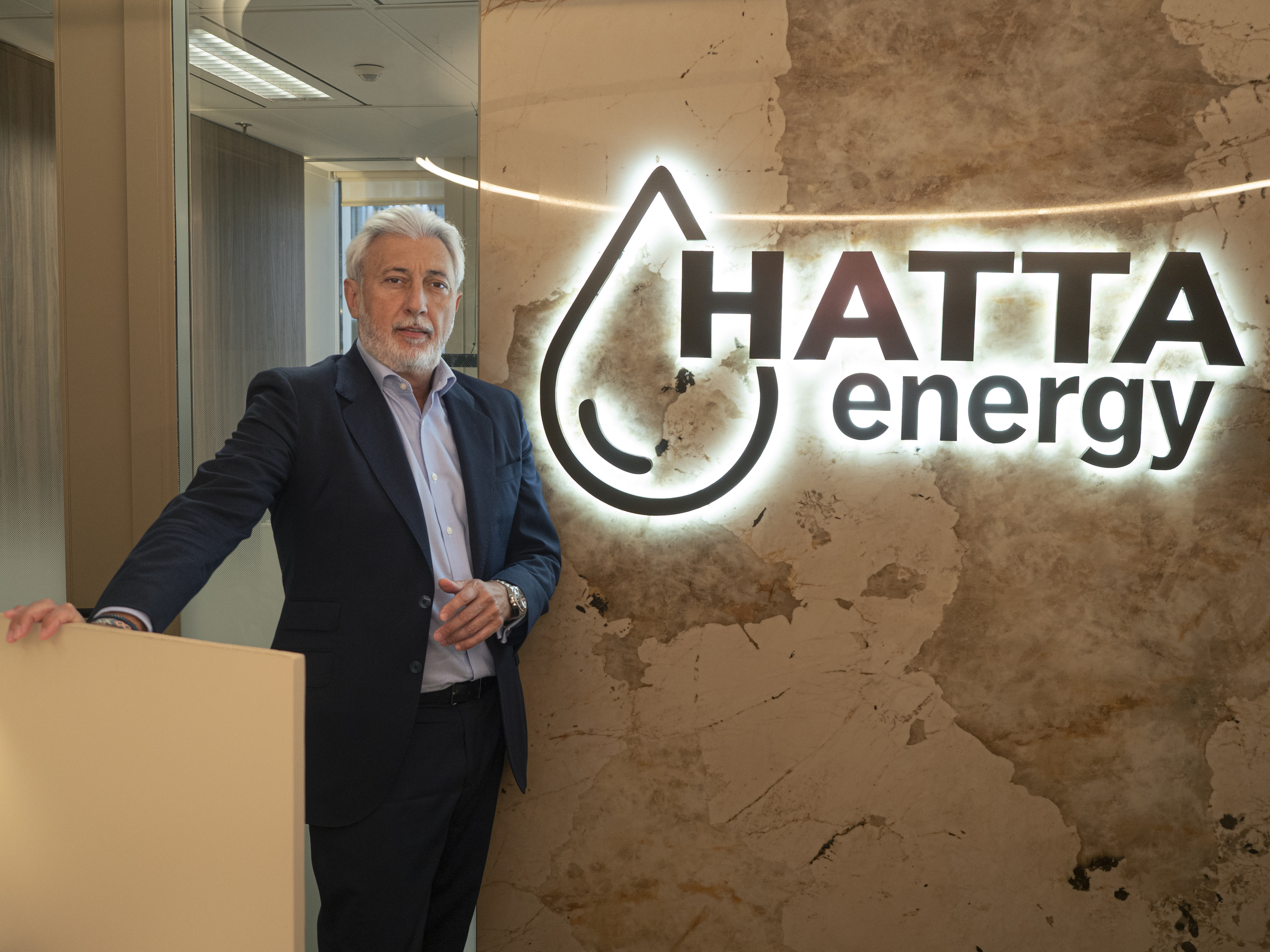 Hatta Energy, el rey del diésel barato, triplica su negocio en dos años en plena guerra con Hacienda y asalta el podio petrolero