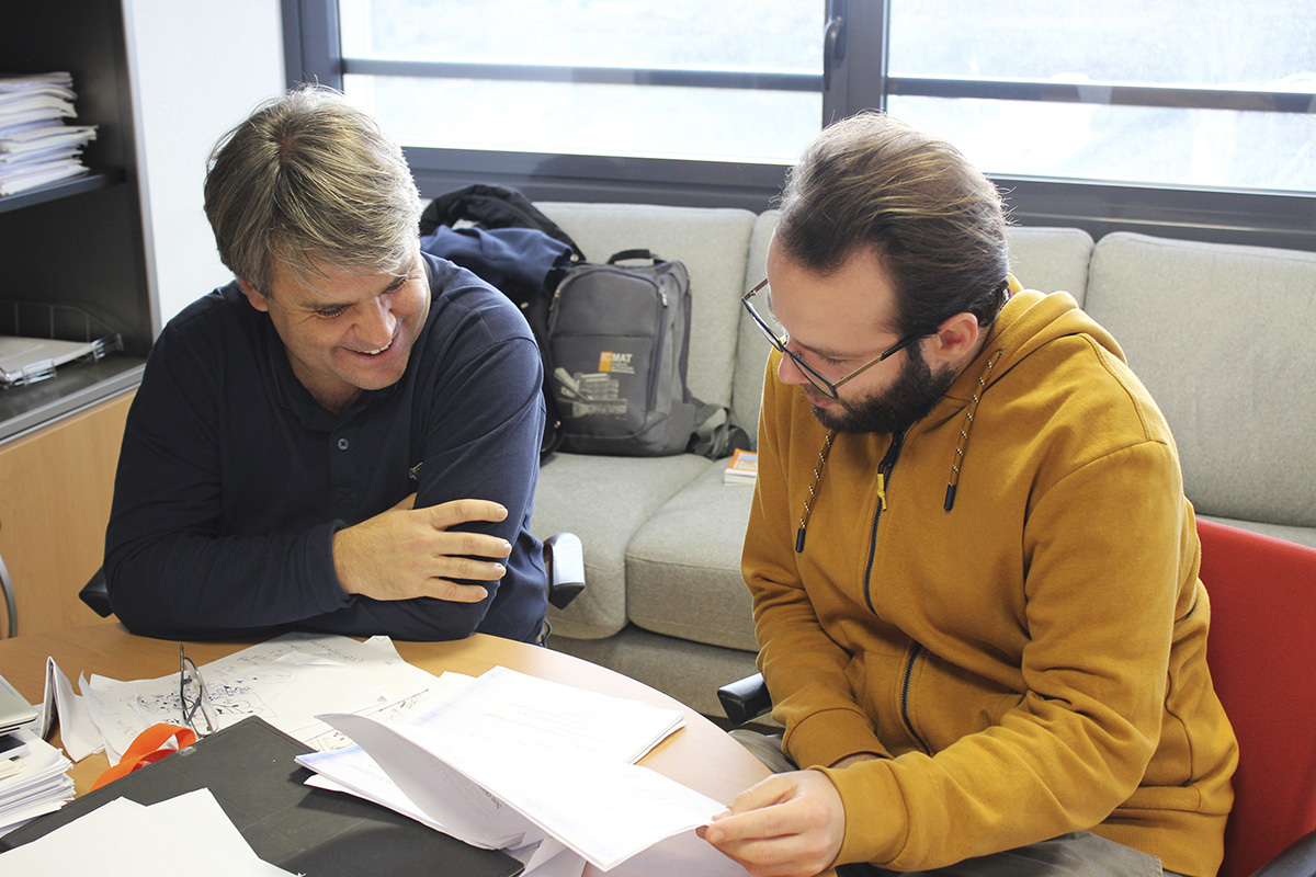 Un genio murciano de 32 años en el centro de la pelea entre OpenAI y los matemáticos por la solución a un problema legendario: "Sin nosotros no lo habrían resuelto"