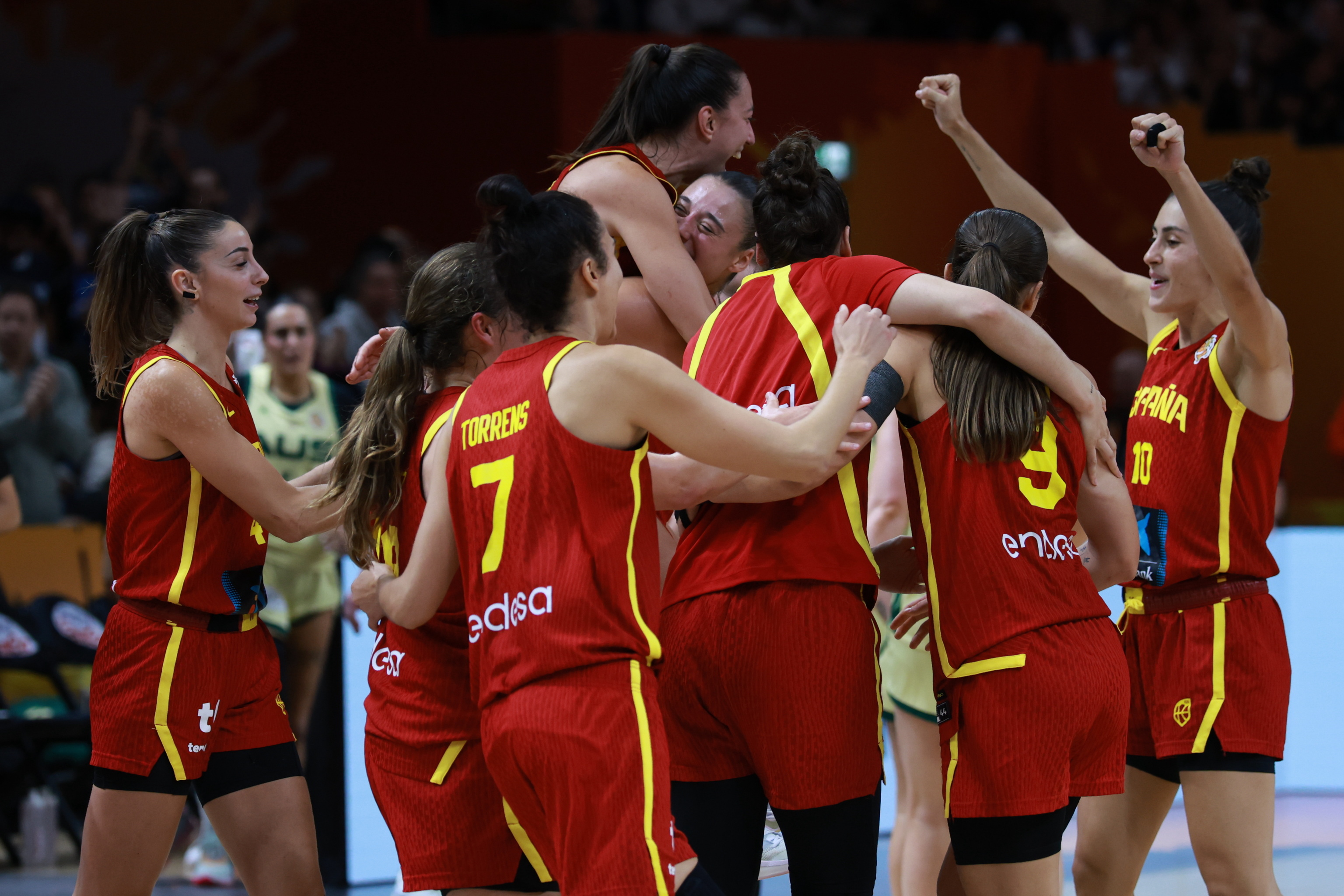 España se clasifica para las semifinales del Mundial femenino de baloncesto tras arrollar a Australia