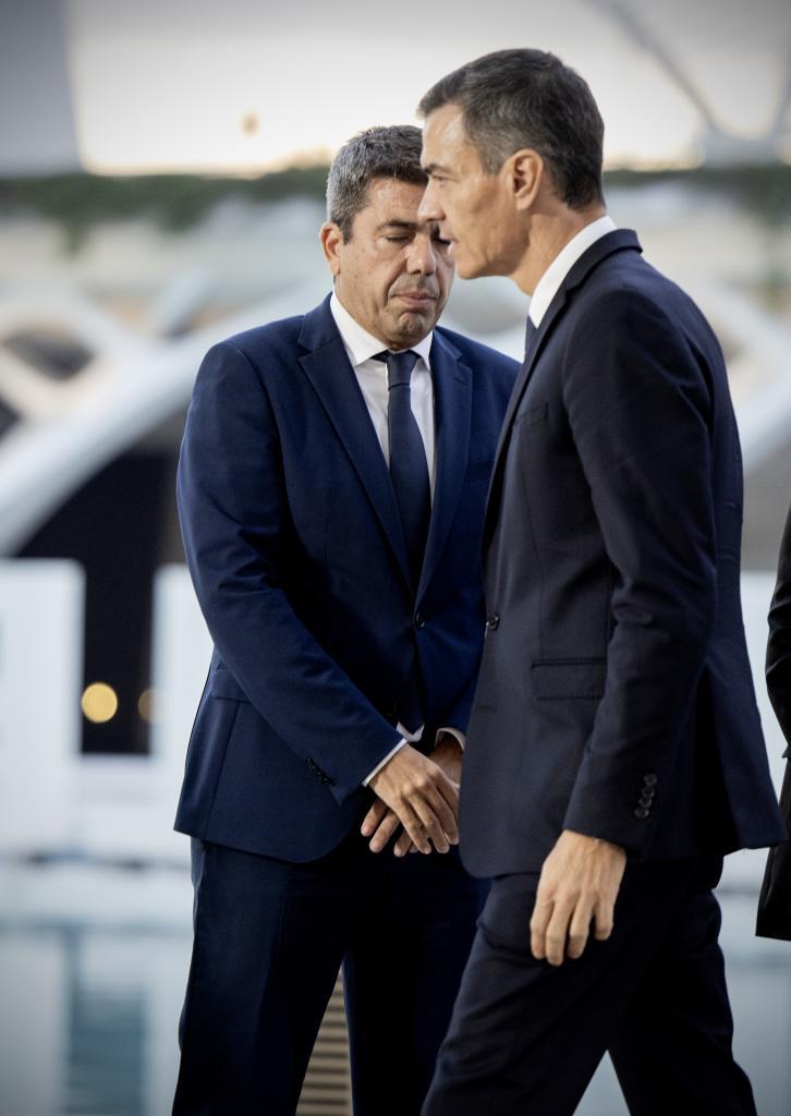 Sánchez y Mazón, relatos paralelos para exculparse porque "nadie podía..."