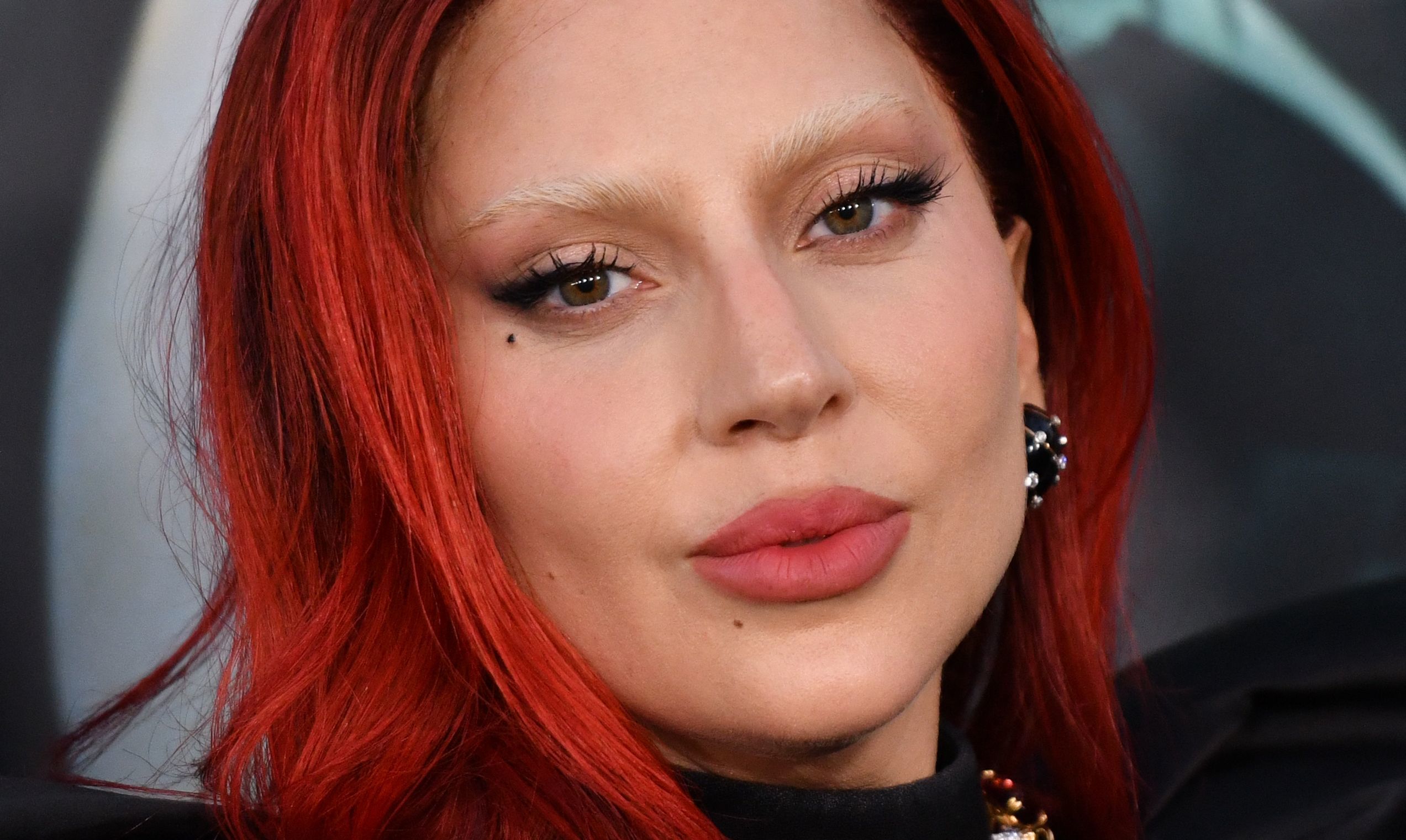 Lady Gaga da a luz a su primer hijo
