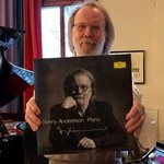Una estrella de ABBA canta una versión de "Mamma Mia" para una candidata sueca