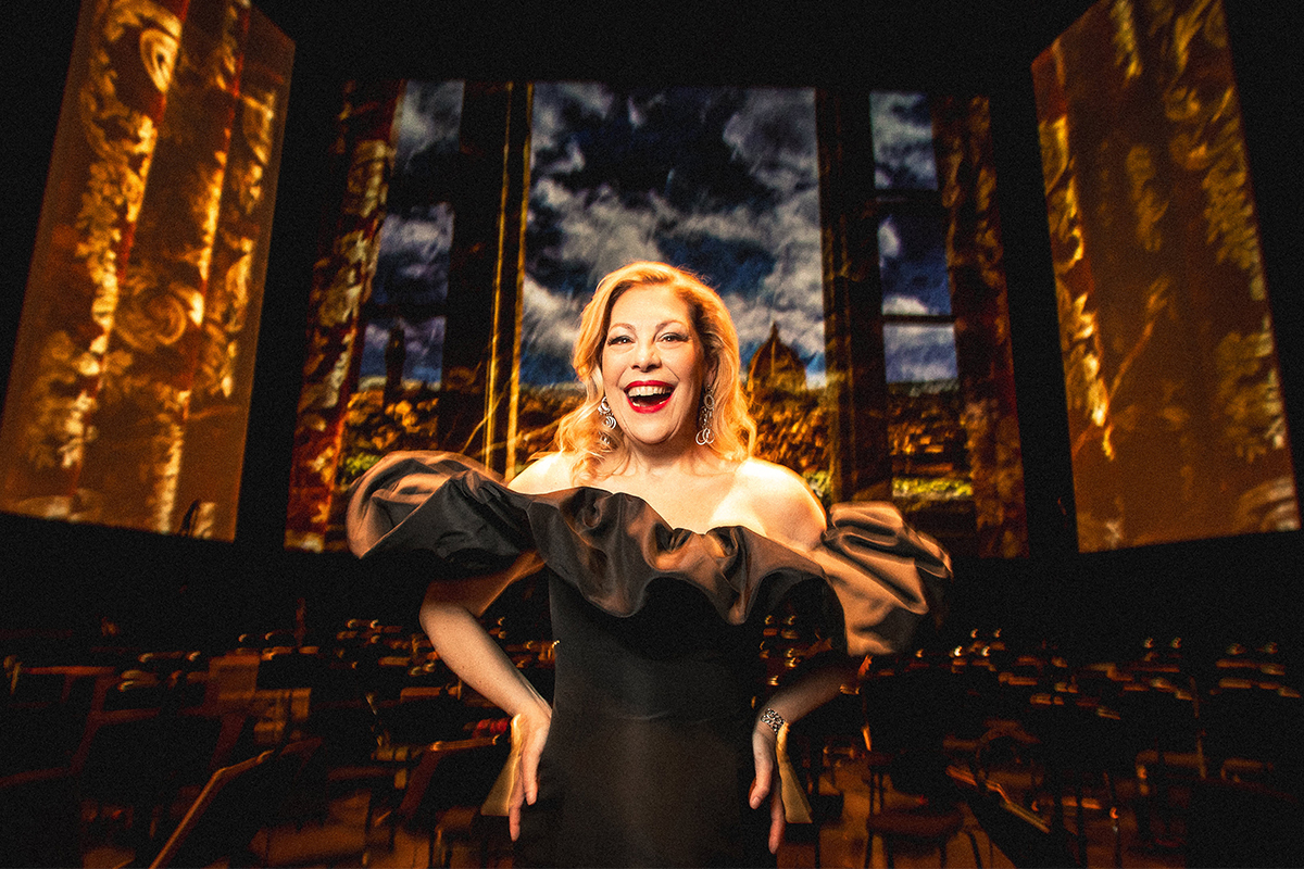 Sondra Radvanovsky, una diva de la ópera como las de antes: "El glamur con un vestido de gala y bajo los focos son unas cuatro horas al año. El resto es disciplina"