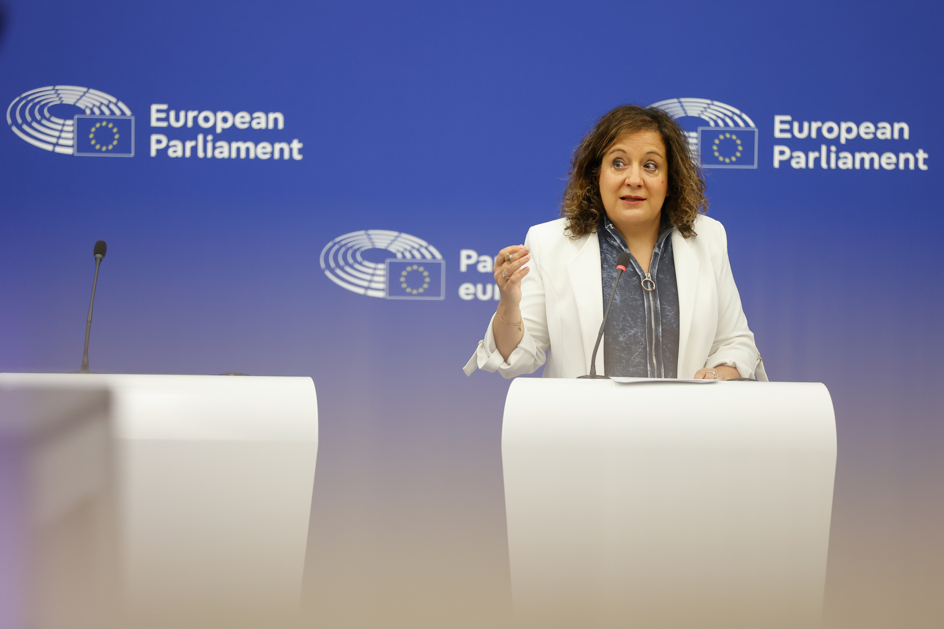 Los socialistas protegen a Marruecos en Europa y ensalzan la labor del país "en el rápido retorno de la gran mayoría" tras la invasión de Ceuta