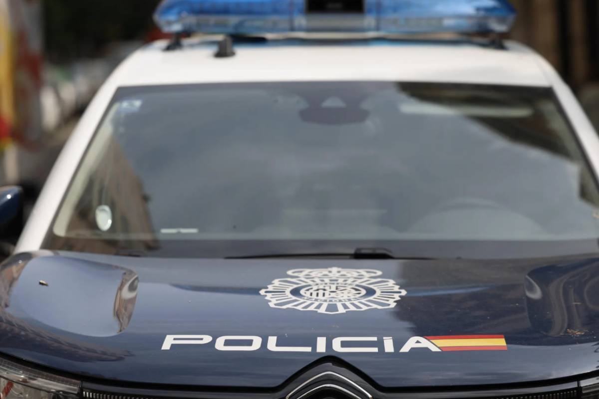 Muere un hombre en Málaga tras intentar asesinar a su mujer en presencia de su hija