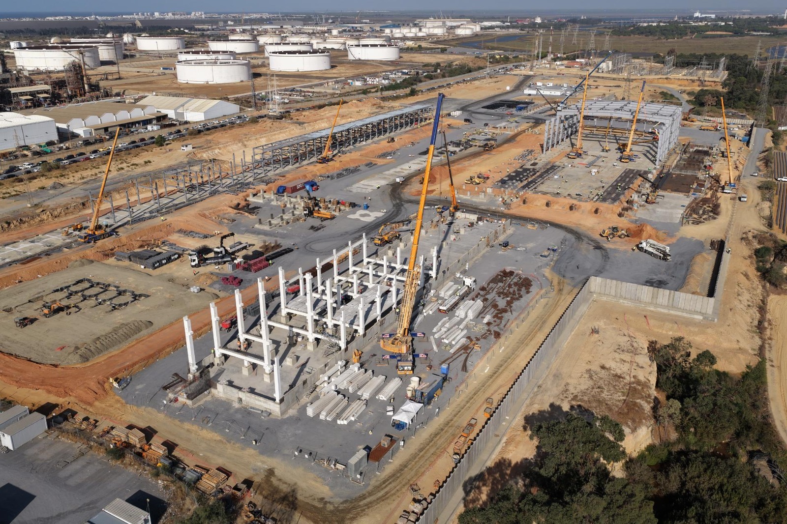 Moeve arranca la construcción de Onuba, la primera fase del Valle Andaluz del Hidrógeno Verde, con 1.000 millones de inversión