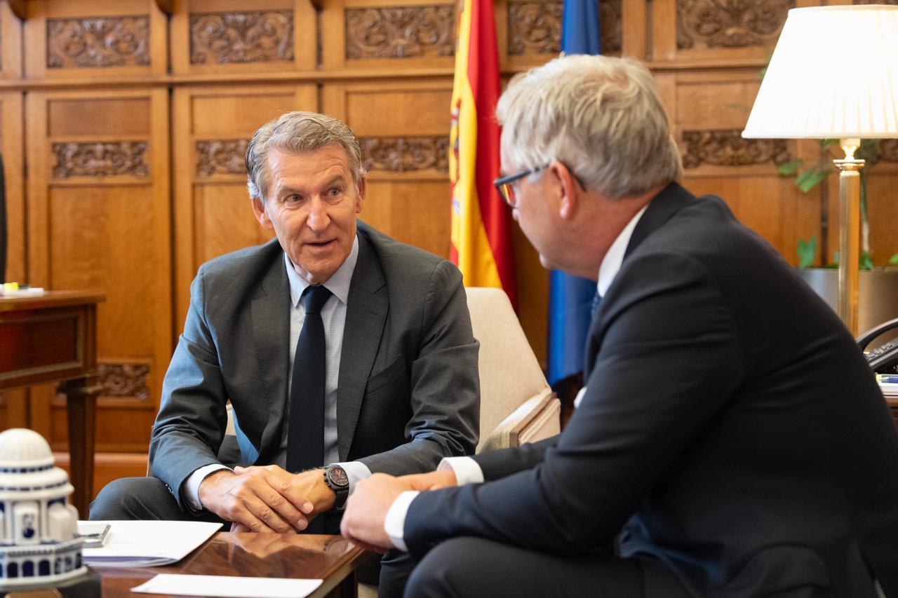 Feijóo pide a la UE que ejerza "la presión adecuada" para "solucionar el desastre" del Gobierno en Ceuta