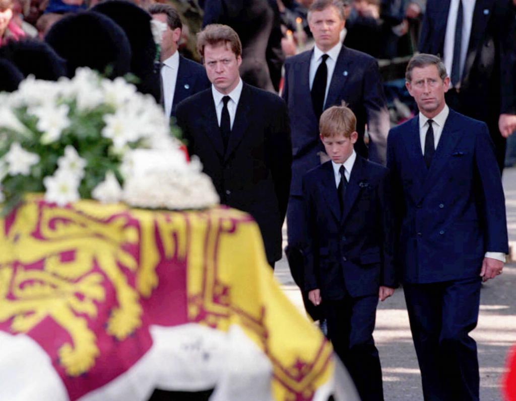 Carlos III responde al hermano de la princesa Diana: "El dolor por la pérdida de un hermano puede nublar la razón y sesgar los recuerdos"
