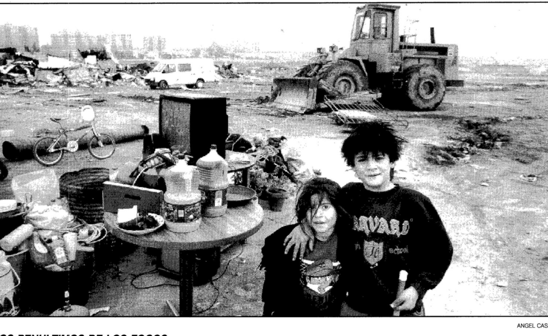 El barrio donde los taxistas en los años 80 no querían ir: "Las compañías ya no aseguraban a las tiendas; las farmacias y estancos eran como búnkeres, con rejas"
