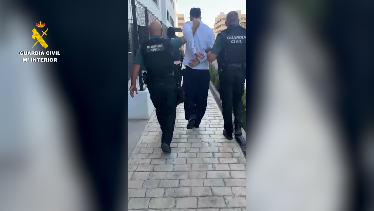 Detenido en Granada un falso comercial por estafar más de 350.000 euros a personas mayores o con discapacidad