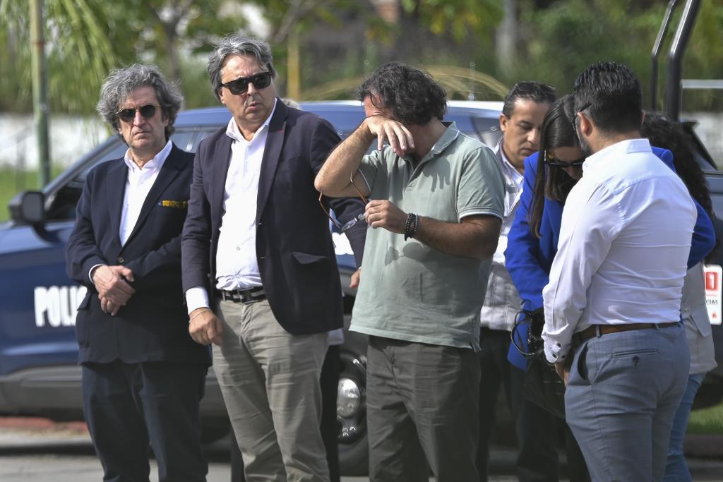 El padre de Claudia Tacoronte acude al lugar del crimen en Morelos