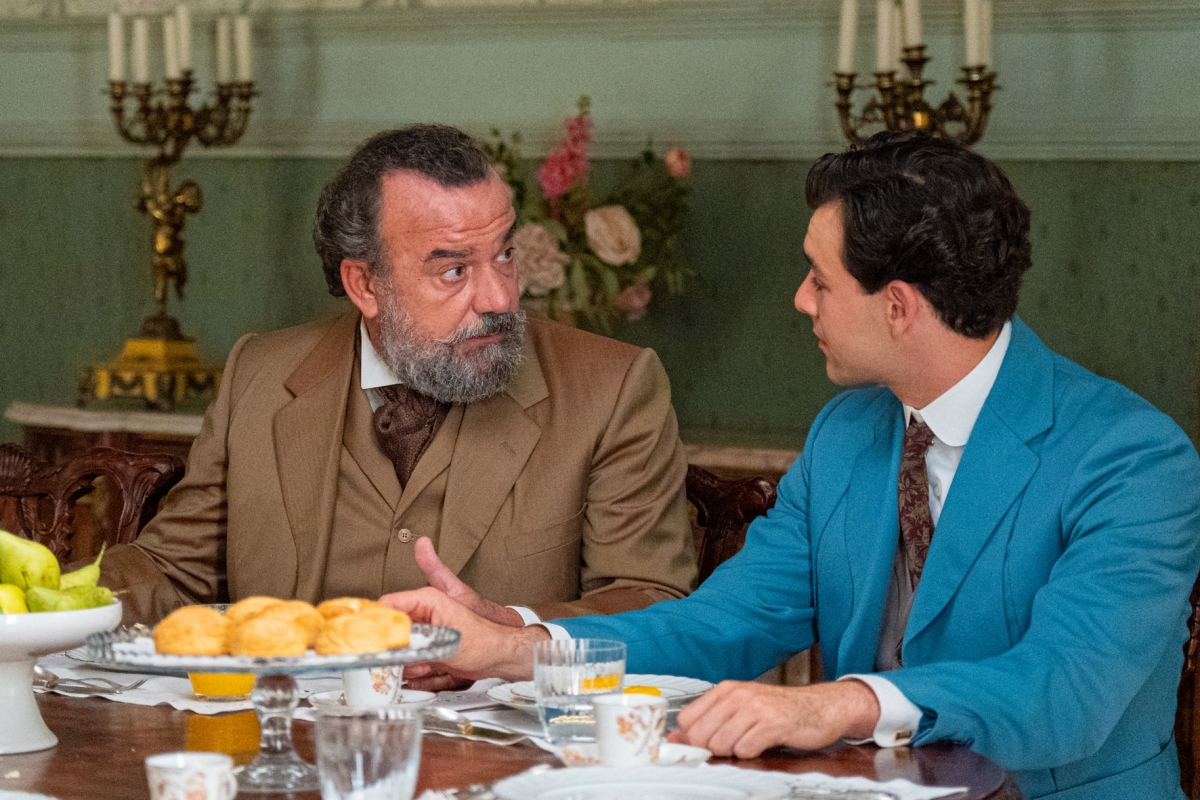 Avance de 'La Promesa' del martes 22 de septiembre: Curro hace oficial el nombramiento de su madrina de boda