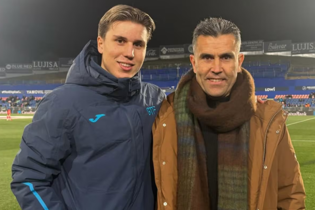 El jugador del Getafe Davinchi carga duramente contra Óscar Puente por el accidente de Adamuz: "Dimita ya, asesino"