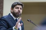 López Miras incrementa un 50% las ayudas a un sector agrario que anuncia movilizaciones "inmediatas" por toda España