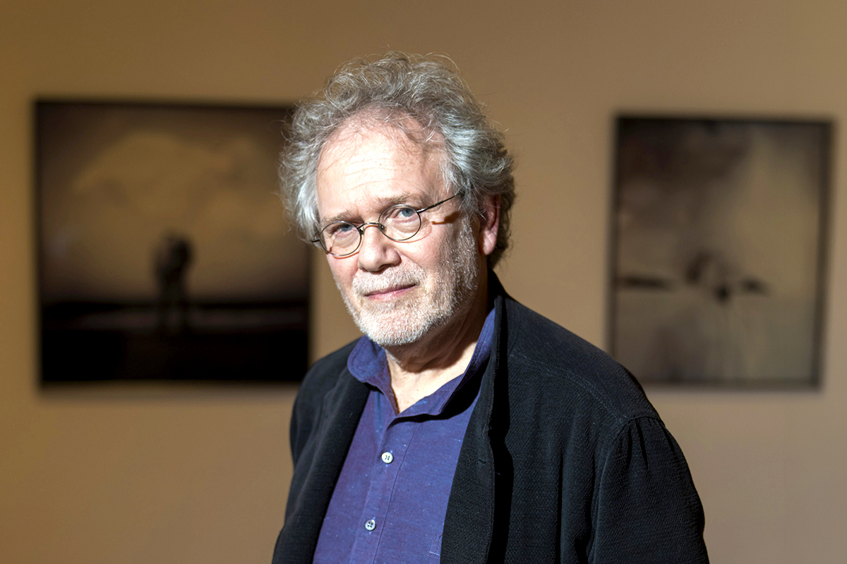 Georges Didi-Huberman, el gran filósofo de la imagen: "El discurso apocalíptico es un atajo filosófico peligroso. Decir que ya nadie lee es una postura perezosa"